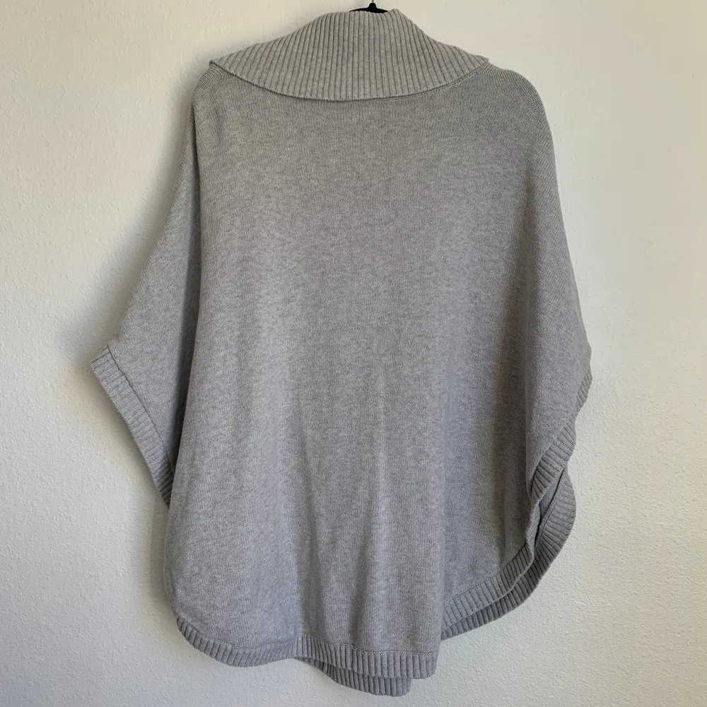 CAbi Pullover Cowl Neck Oversized Knit Sweater Poncho in Gray 3003 - Image 3