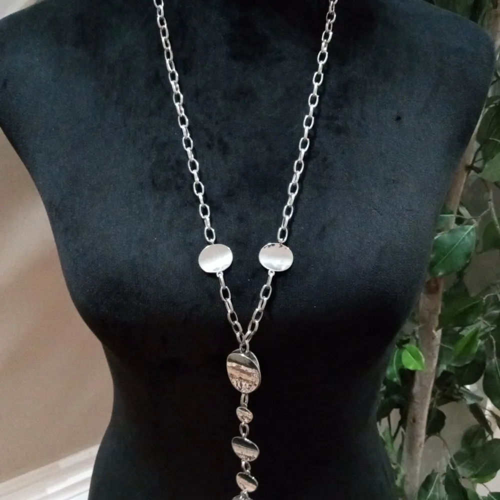 Womens Fashion Silver Tone Free Falling Hammered Circle Necklace with Lobster - Image 2