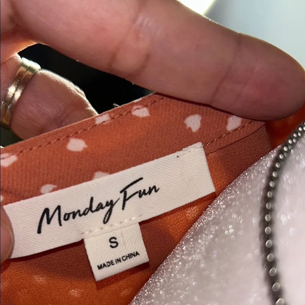 Orange Cap Sleeve V - Image 9