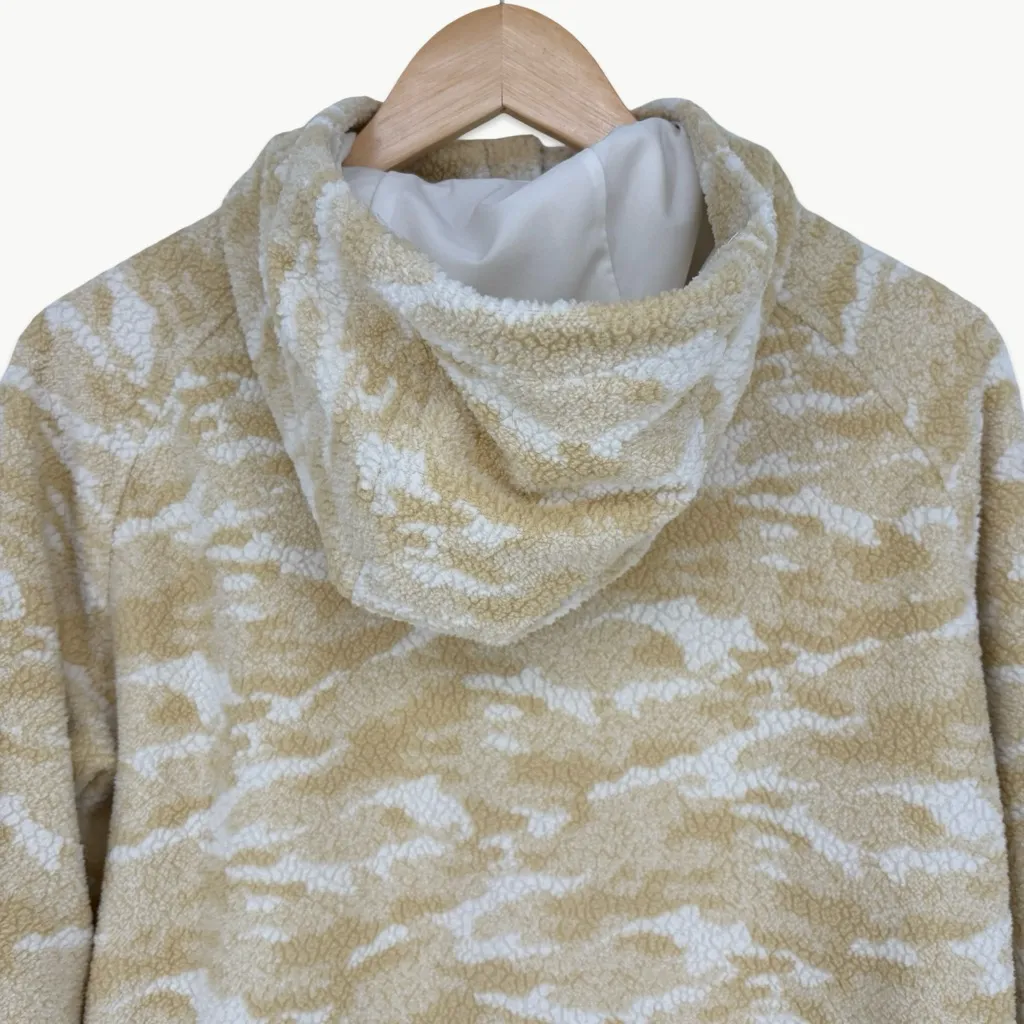 Outdoor Voices Camo PrimoFleece 1/4 Zip Hoodie | Small | White Cloud - Image 5