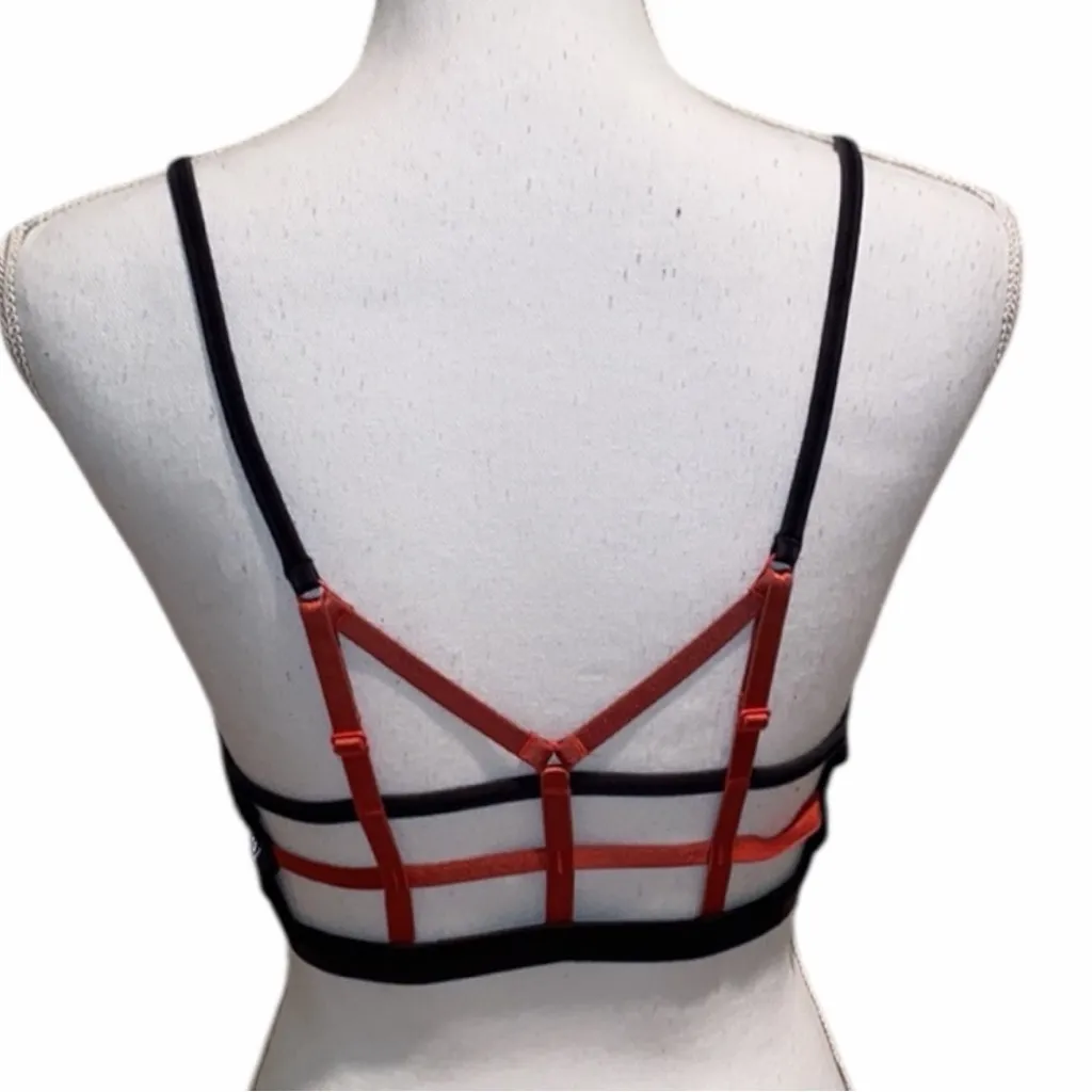 Lululemon RARE Seek the Heat Cage Bra-Inky Floral Soot/Red Size 8 - Image 4