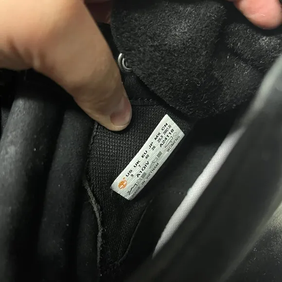 Timberland Dausette Metallic Leather‎ Ankle Boot Sneaker Womens size 9 - Image 7