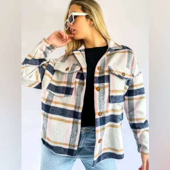 Ashley by 26 International plaid flannel shacket - Image 5