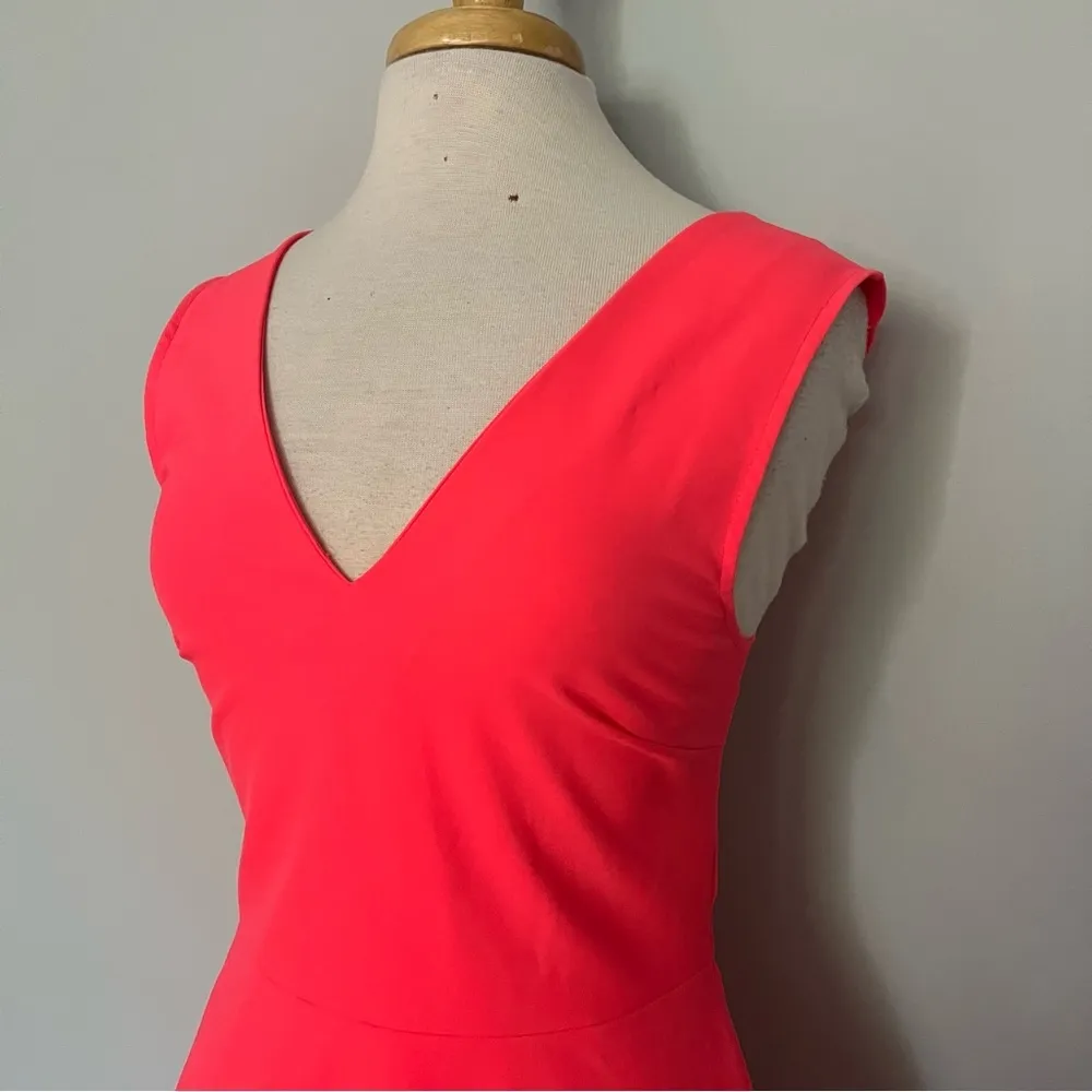 Felicity & Coco Neon Pink Plunge Vneck Open Back Cocktail Dress Size M - Image 2