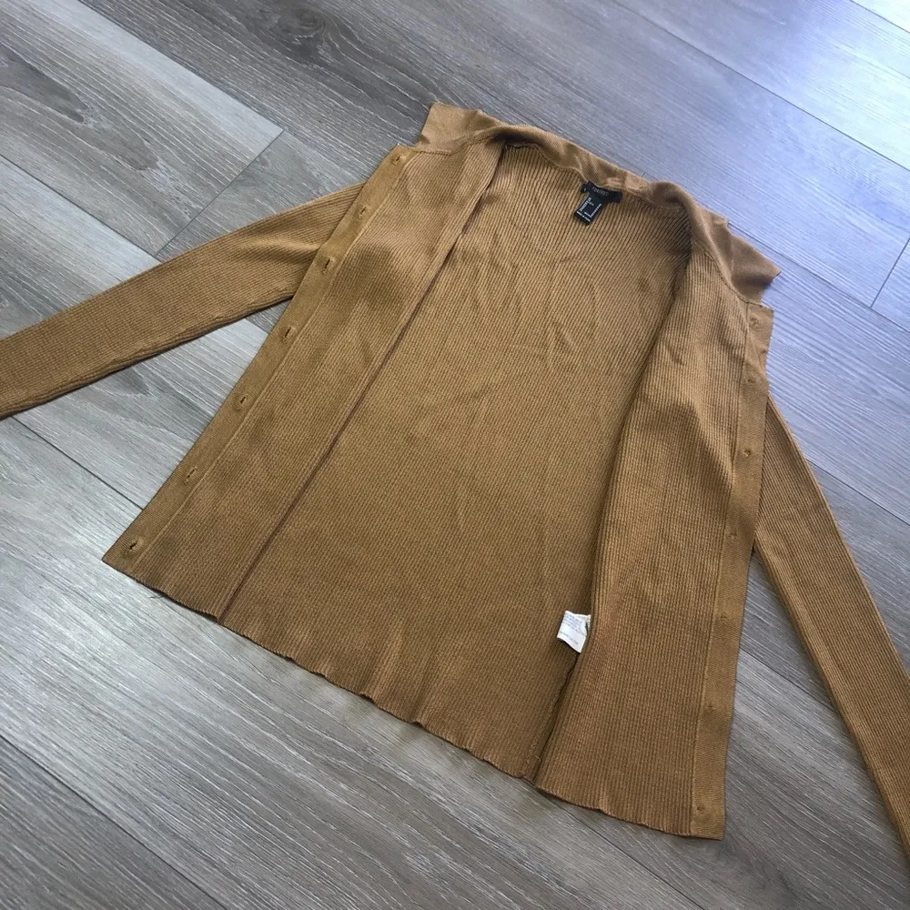 Forever 21 Bronze Cardigan Sweater And Cropped Cami Set Size Medium - Image 9