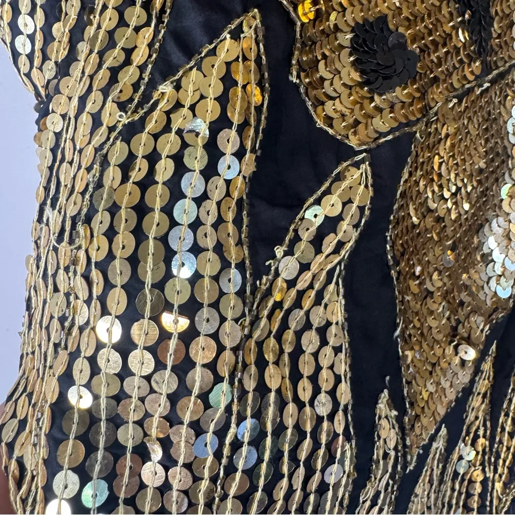Vtg heavily embellished black and gold sequin butterfly 100% silk top size L Size L - Image 12