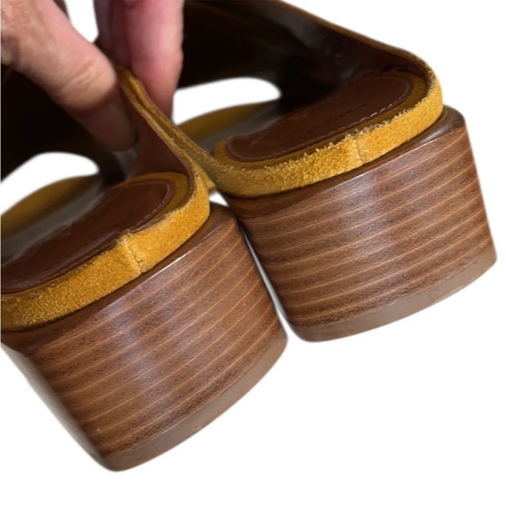 NWOT Aquatalia Leather Helen Cross-Cross
Sandals Gold Size 11 - Image 6