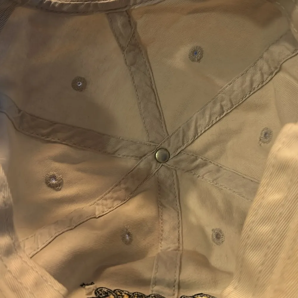 Cheers Boston beige baseball hat. - Image 7