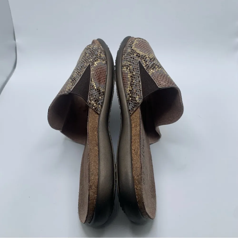 Women's Naot Skylar snake skin multicolor sandal slip on leatherNWOB 36 US5 1299 Size 5 - Image 7