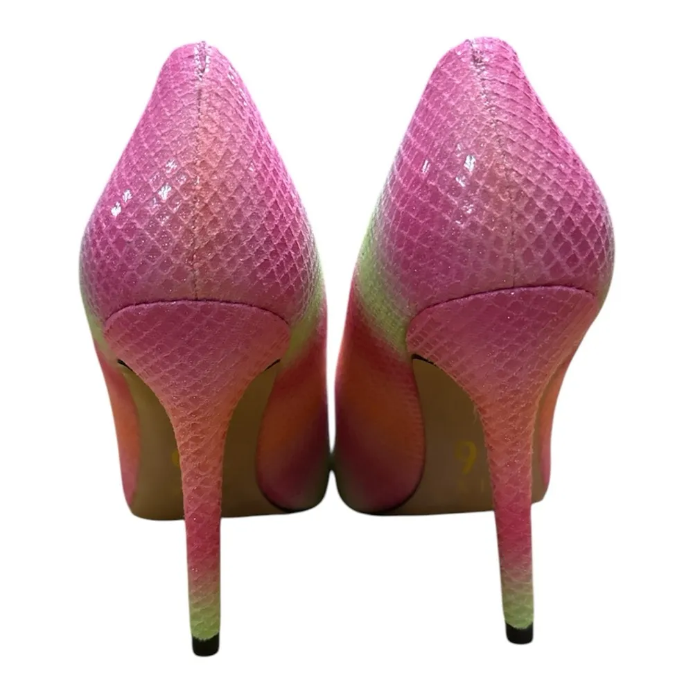 Mix No. 6 Pink and Green High Heeled Pumps with Textured Surface and Pointed Toe - Image 4