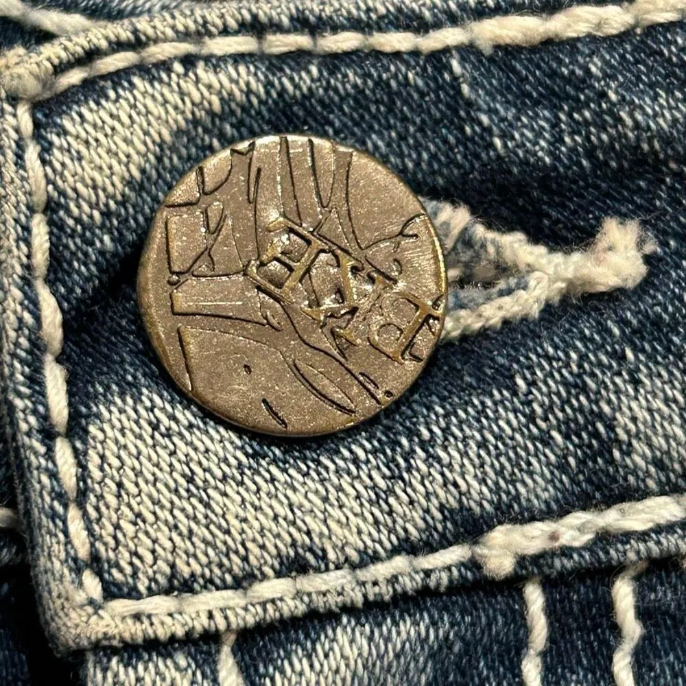 BKE Denim Women’s 29x31 Distressed Bootcut Jeans - Image 8