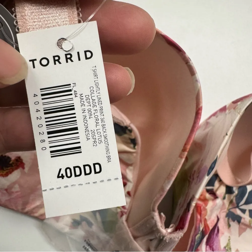 Torrid 360° back smoothing 40DDD Floral Bra - Image 8