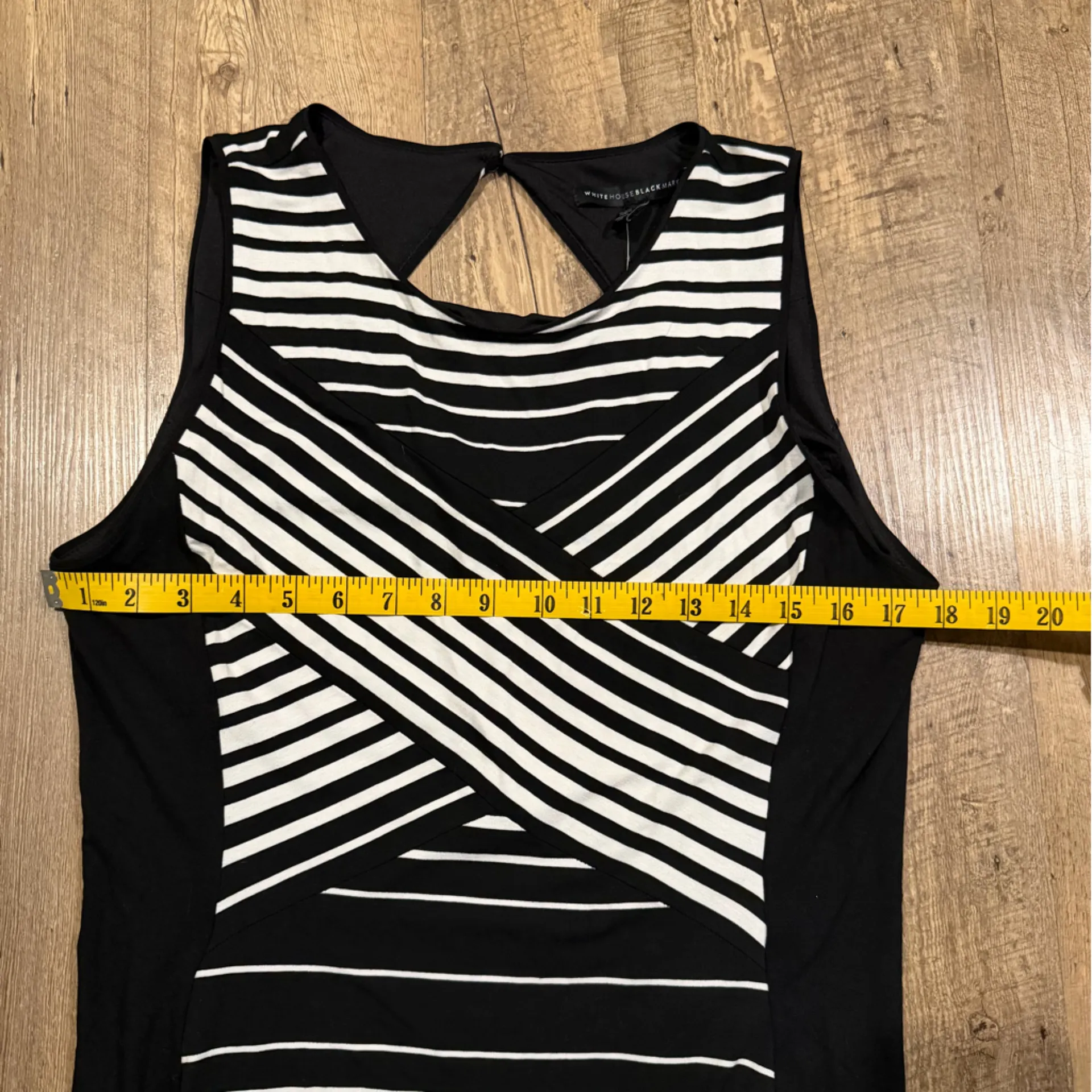 NWT White House Black Market Maxi Black and White Striped Dress Large - Image 3