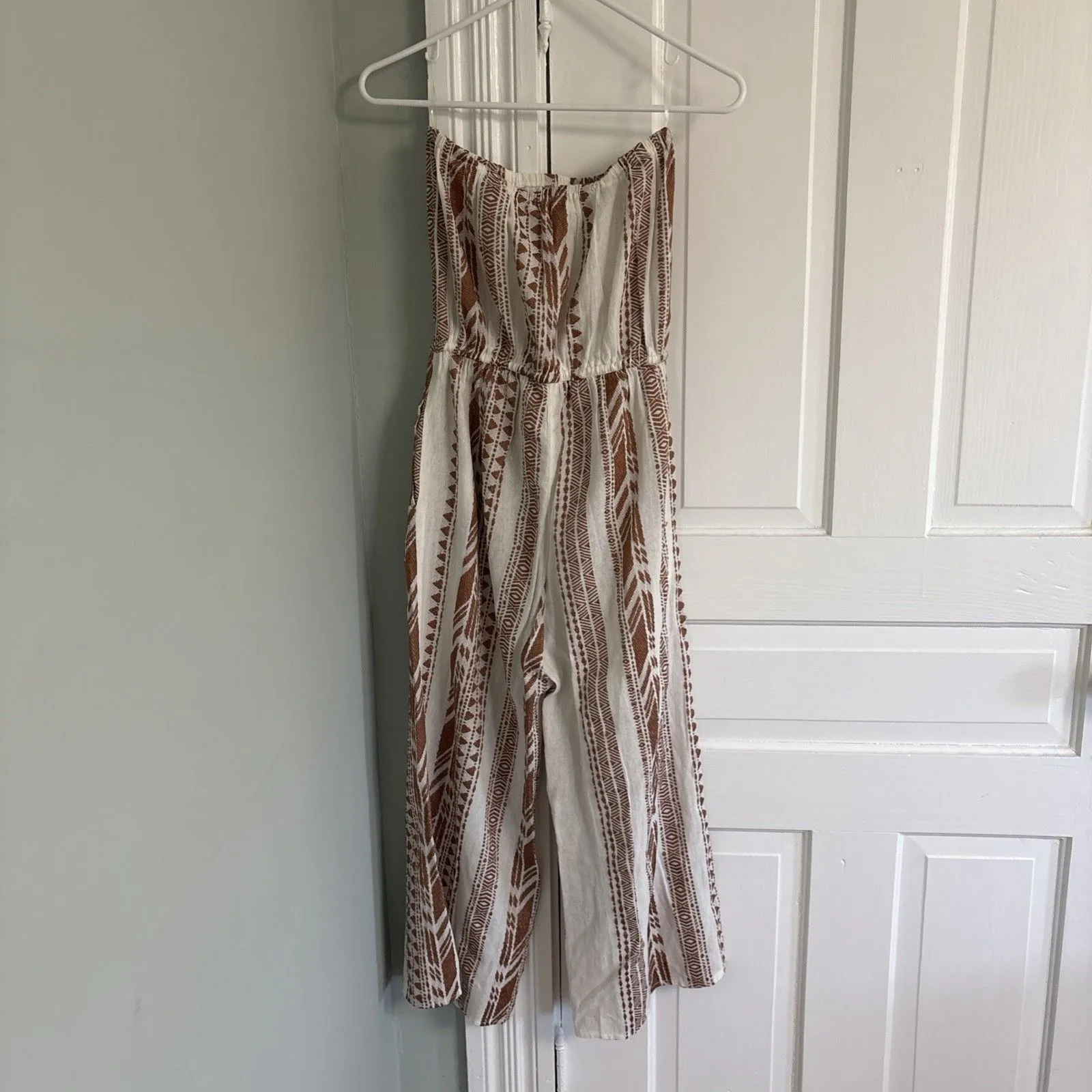 ELAN Small Tan Beige Striped Linen Strapless Wide Leg Cropped Jumpsuit Lounge - Image 3