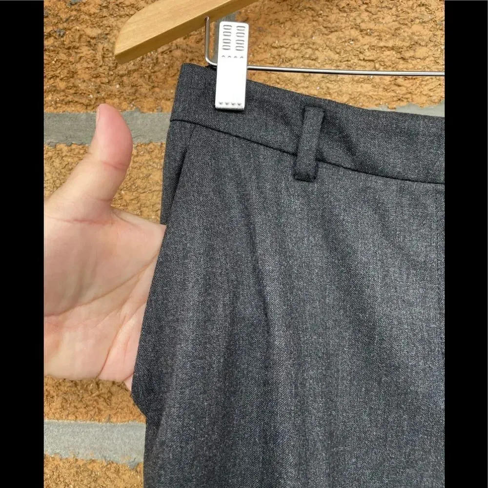 Prada virgin wool dress pants size 40/6 - Image 4