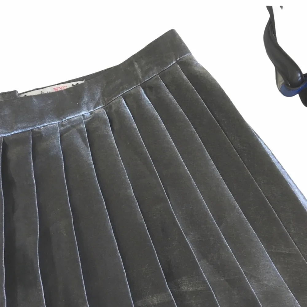 Yoana Baraschi ᯾ aso Anthropologie ᯾ Metallic Wave Pleat Skirt ᯾ Silver ᯾ 4 - Image 6