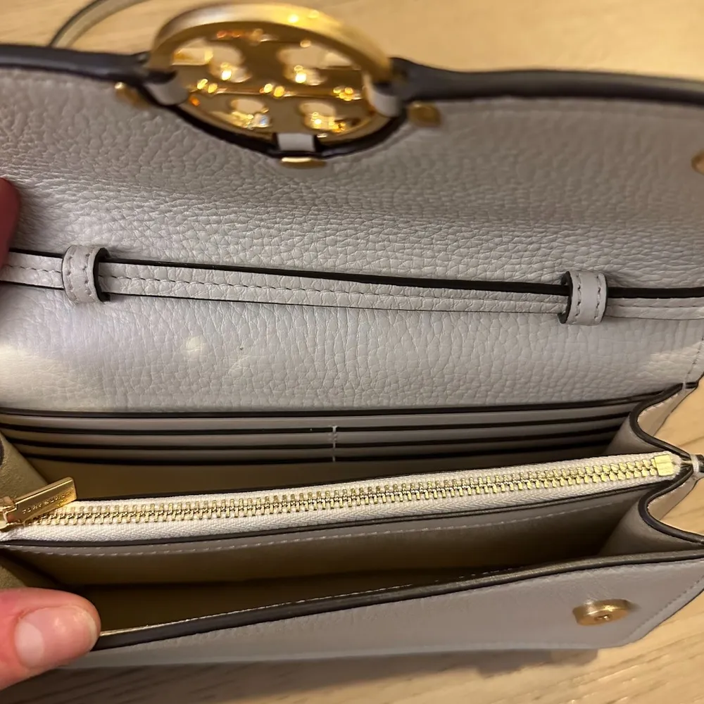 NWOT SOLD OUT  Miller Mini Leather Wallet Crossbody Bag - Image 7