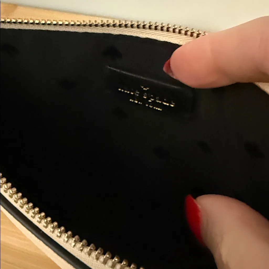 Kate Spade Leila Convertible Wristlet Clutch Wallet Purse Cream and Black - Image 9