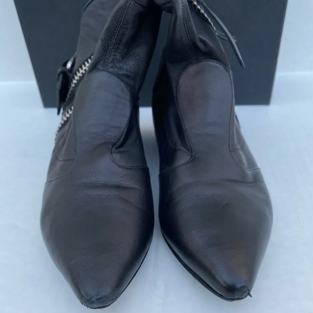 GIUSEPPE ZANOTTI Maude Leather Moto Boots w/ Zip - Image 10