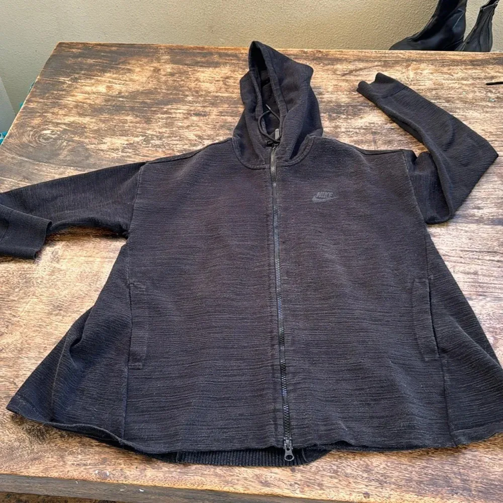 Nike tech pack knit sportswear set of hoodie/cape and joggers - Image 4