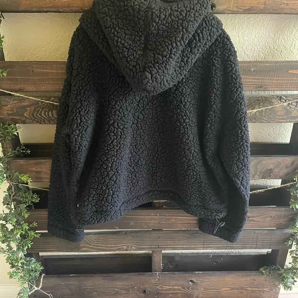 Cassie Black Faux Shearling Teddy Hoodie - Image 6