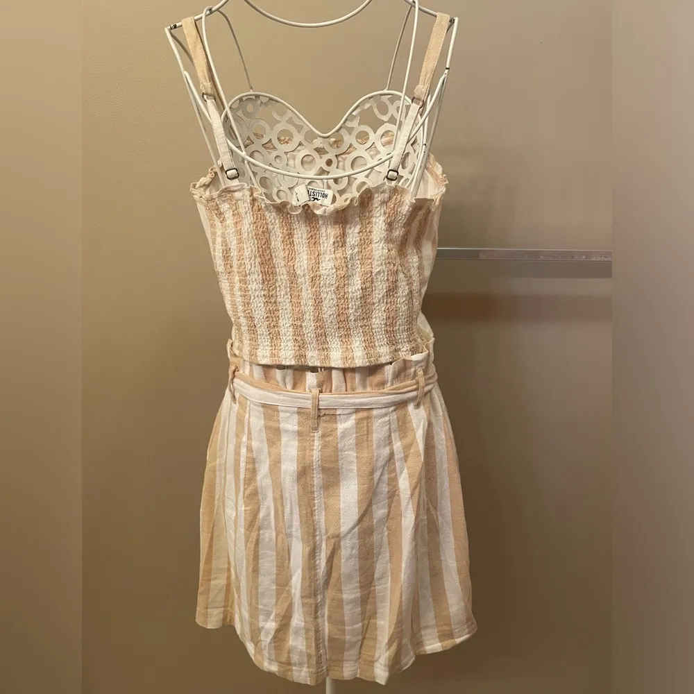 Hollister Two Piece Tank Top and Skirt Set, White and Gold Stripe, Size M - Image 5