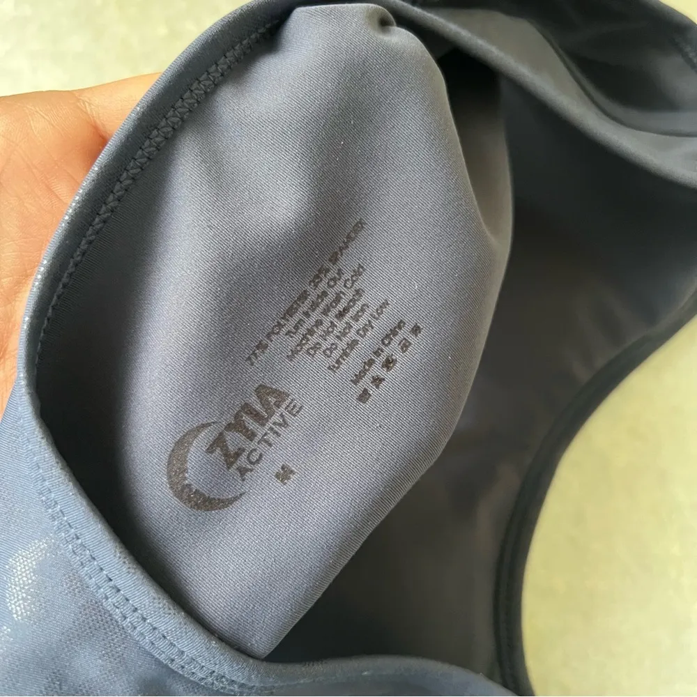 Active Animal Print Blue Iridescent Sports Bra Size M - Image 3