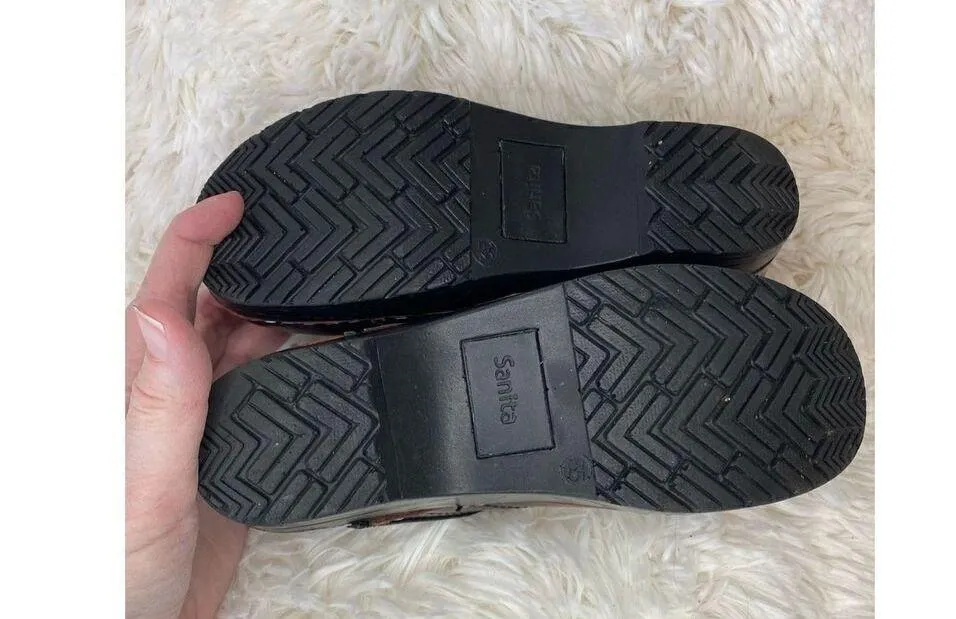 Sanita Women Professional Clogs Size 3.5 - Image 11