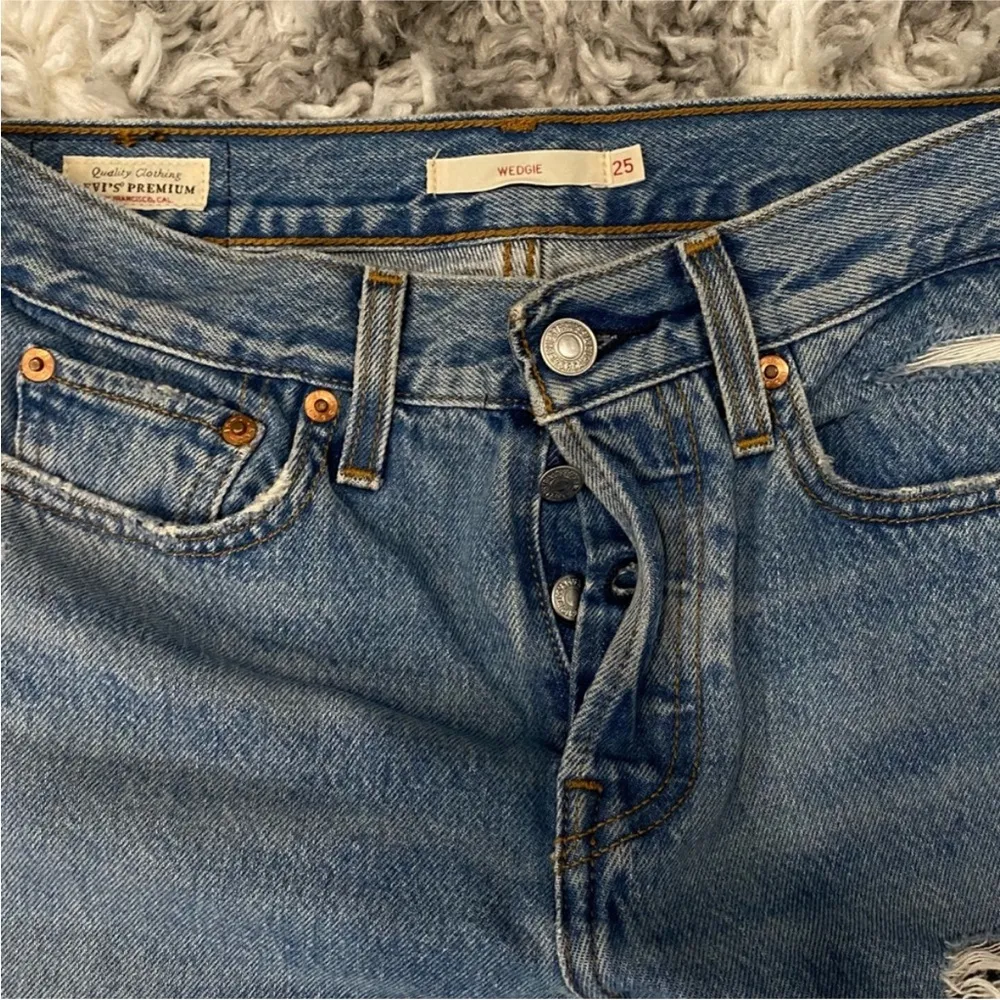 Levi's Wedgie Straight Leg Distressed Jeans - Image 6