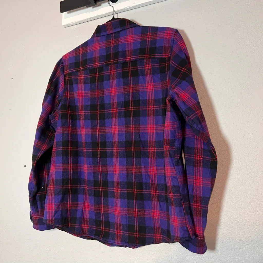 L.L. Bean Scotch Plaid Flannel Shirt Womens Size Medium Petite Blue Red Black - Image 7