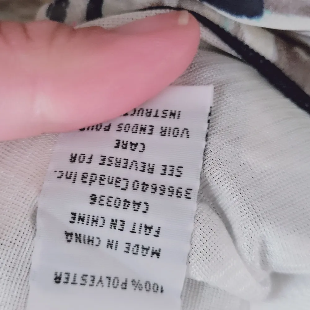 Ness layered printed sleeveless tunic size medium - Image 7