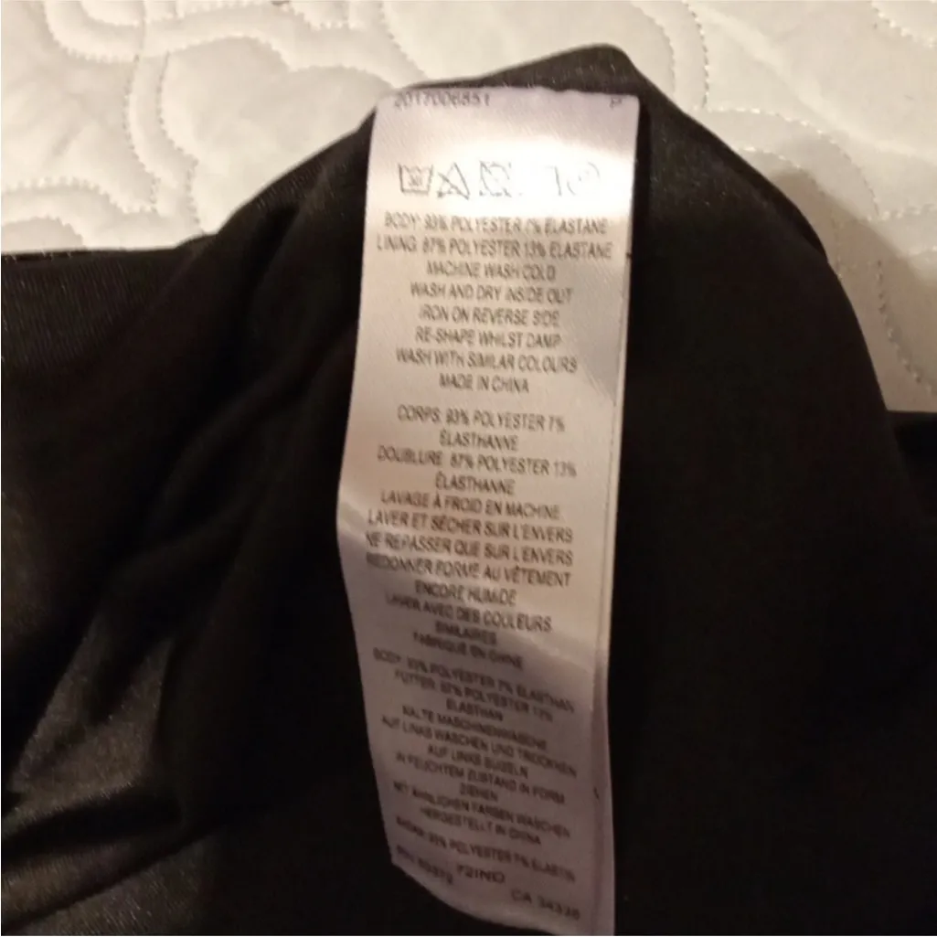 French Connection S Aurore Elegant Black  Velvet One-Shoulder Top Ret: $118 NWT - Image 5