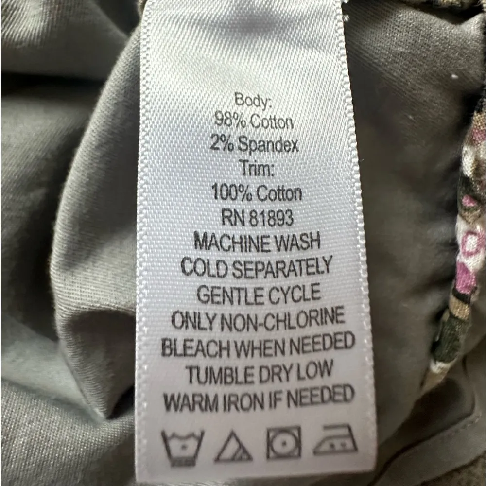 Motto Button Up Ruffled Blazer Size Medium Gray - Image 6