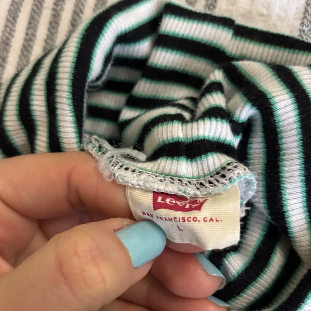 Levi's Levi’s Striped Turtleneck Sweater cropped 90s y2k Minimal Basic Staple - Image 5