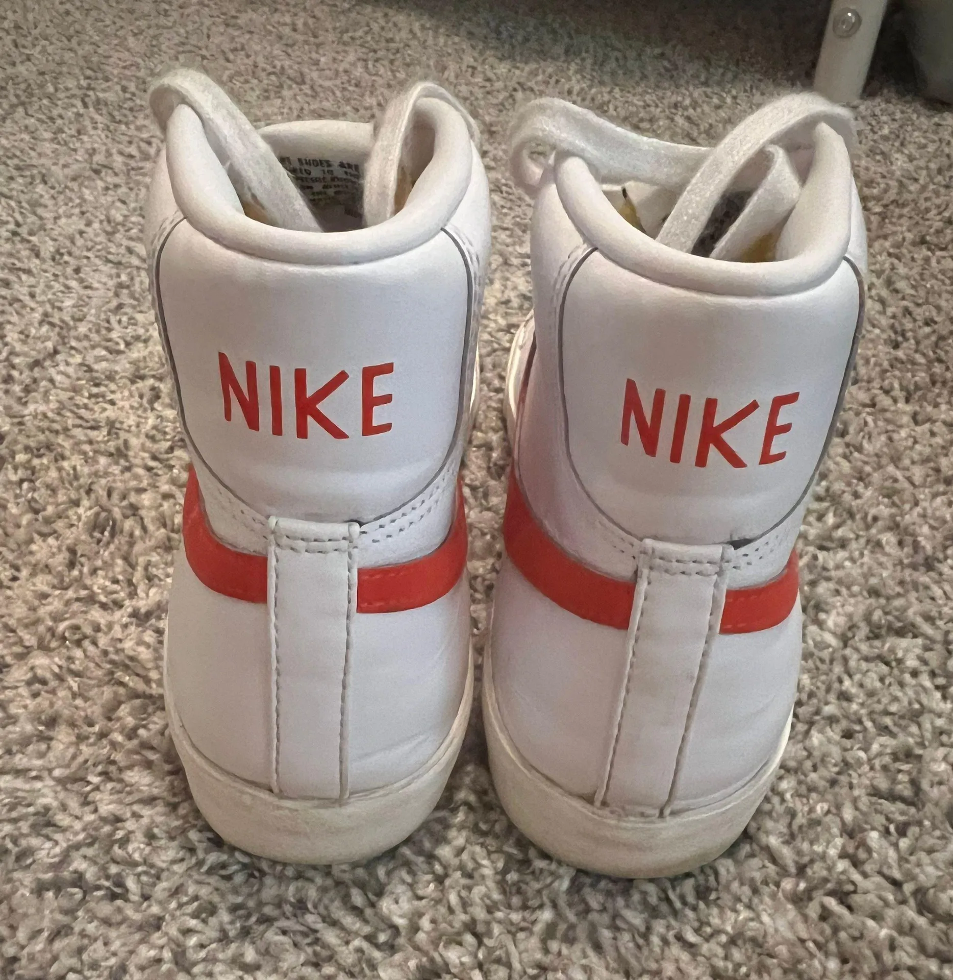 White And Red Blazers - Image 4