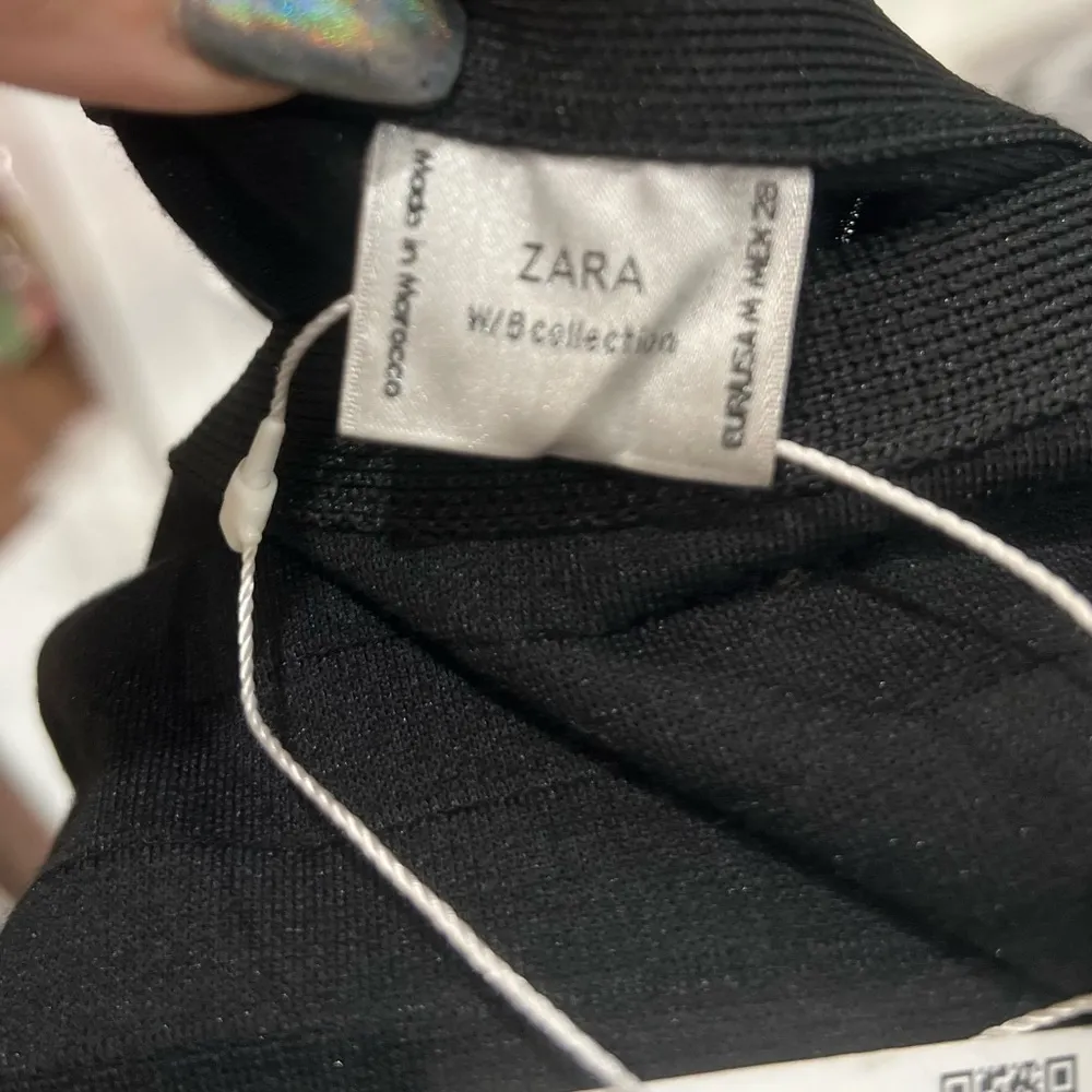 ZARA BLACK WIDE STRAP TANK TOP - Image 7