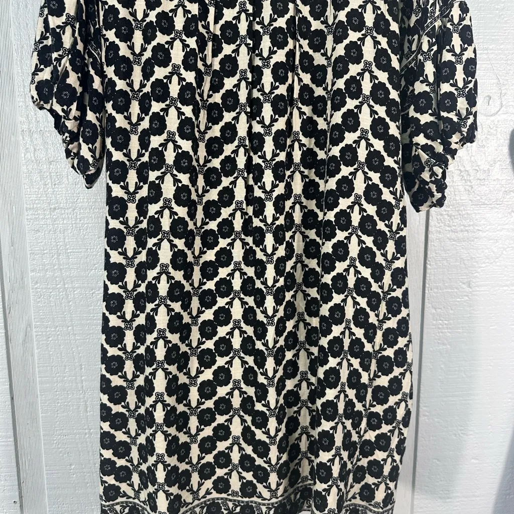 Max Studio Black and Beige Puff Short Sleeve Shift Dress Size Small NWT - Image 11