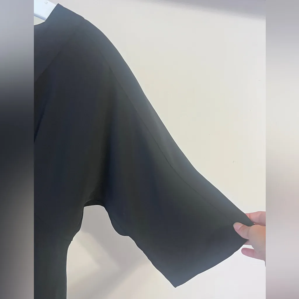 Trina Turk Exposed Shoulder Dress - Image 4