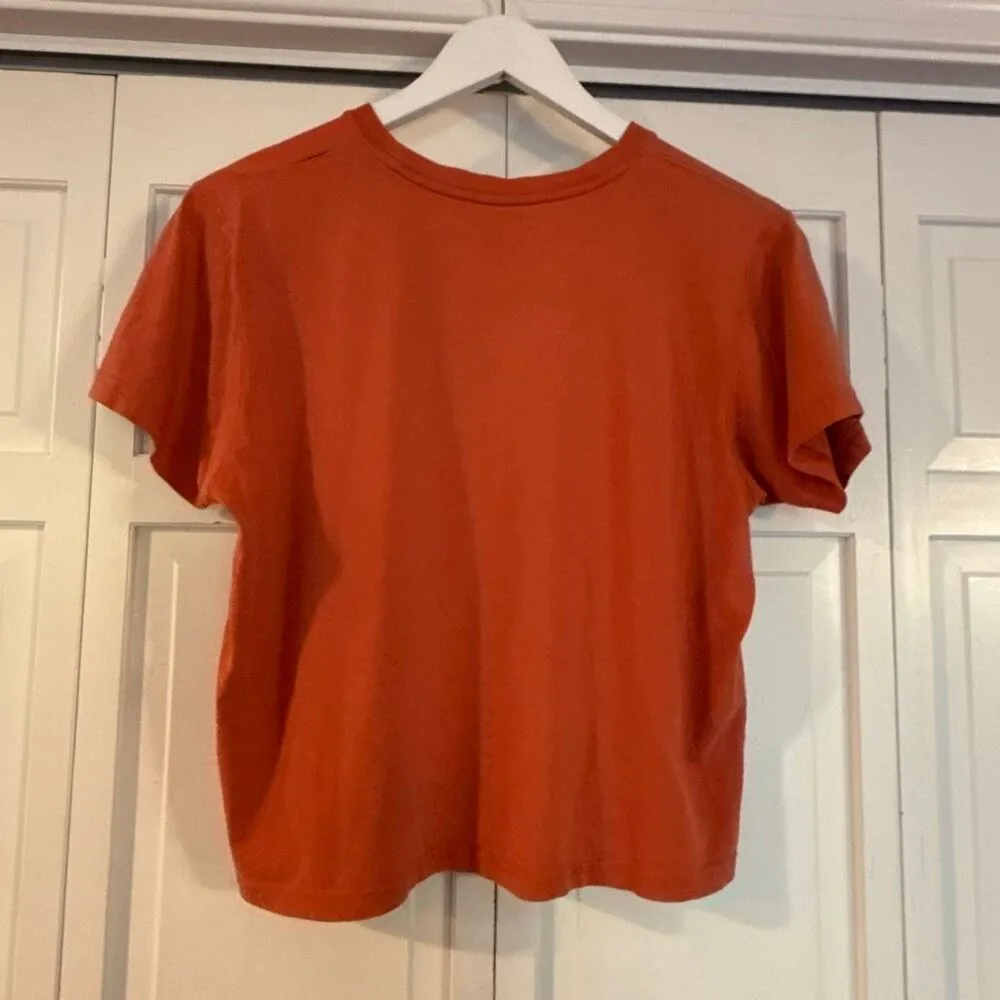 L.L. Bean reddish orange 100% cotton crewneck crop tshirt small Red - Image 8