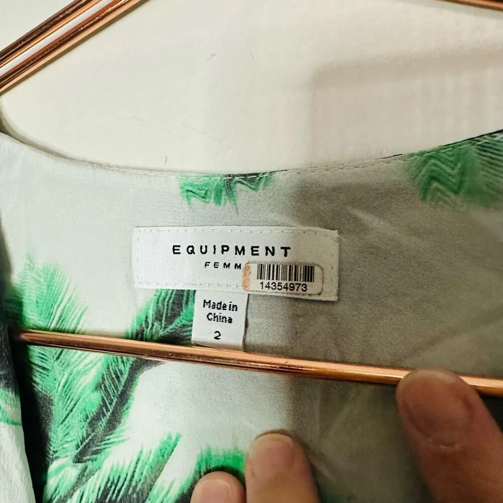 Equipment Femme Green White 100% Silk Palms Bijou Wrap Dress Size 4 - Image 5