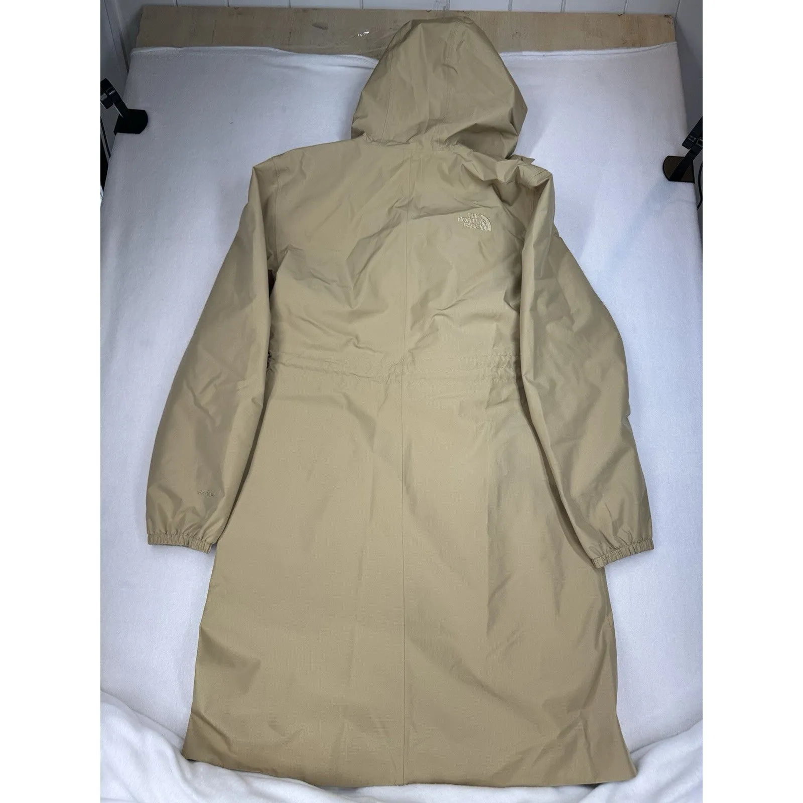 The North Face Women’s Daybreak Rain Parka Khaki Stone NWT Size XL - Image 4