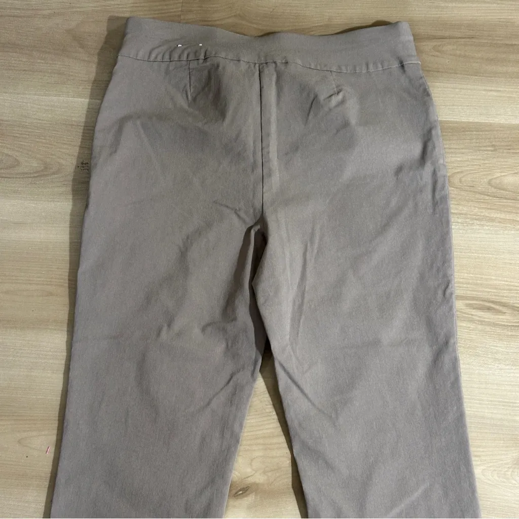 Chicos Perfect Stretch Josie Slim Ankle Straight Leg Taupe Pants Trousers Size 1 - Image 7