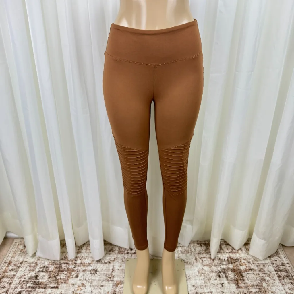 New Women's Zenana Wide Waistband High Rise Full Length Moto Leggings Brown Camel Size Large - Image 2