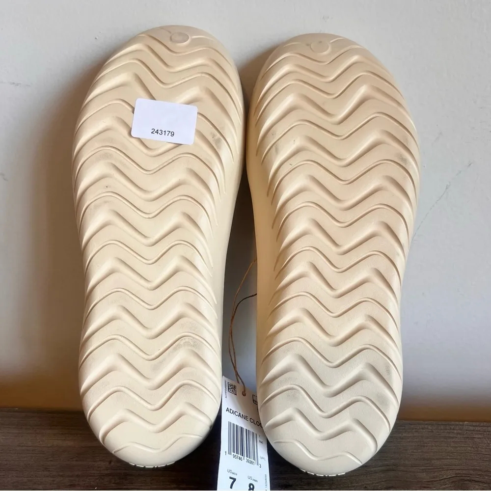 adidas Adicane Unisex Clog Size 8 or 7 SKU#243179 - Image 7