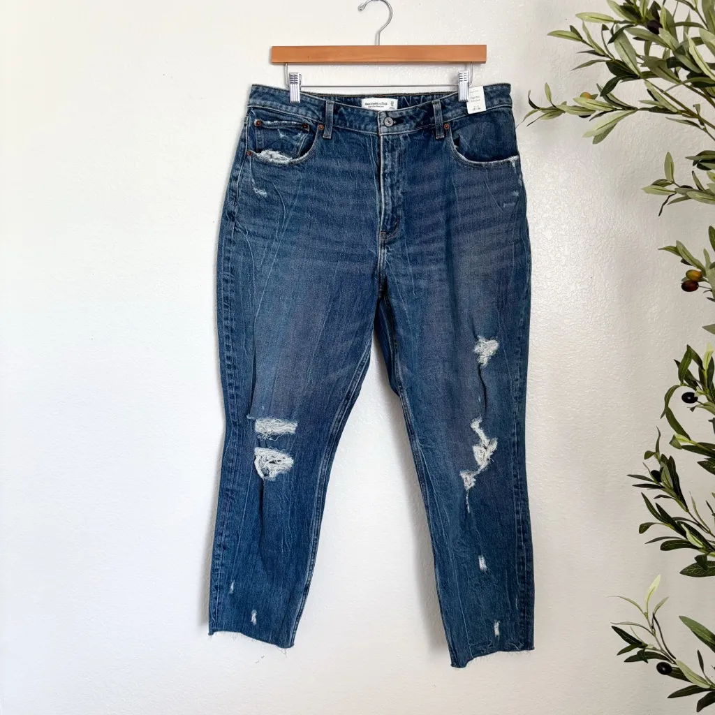 Abercrombie & Fitch Curve Love High Rise Mom Jean Distressed Blue Jeans 33|16L - Image 4