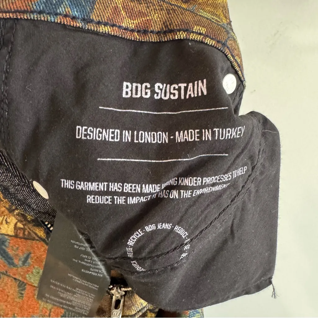 Urban Outfitters BDG High-Waisted Flare Jean Jacquard Print Size 27 - Image 10