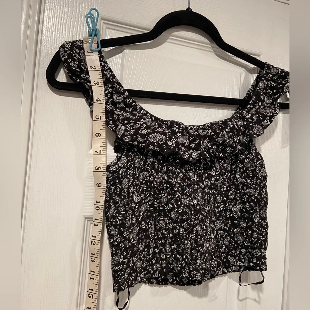 Pink Rose Size L Black White Paisley Bandana Print Smocked Crop Top Tank Ruffle - Image 3