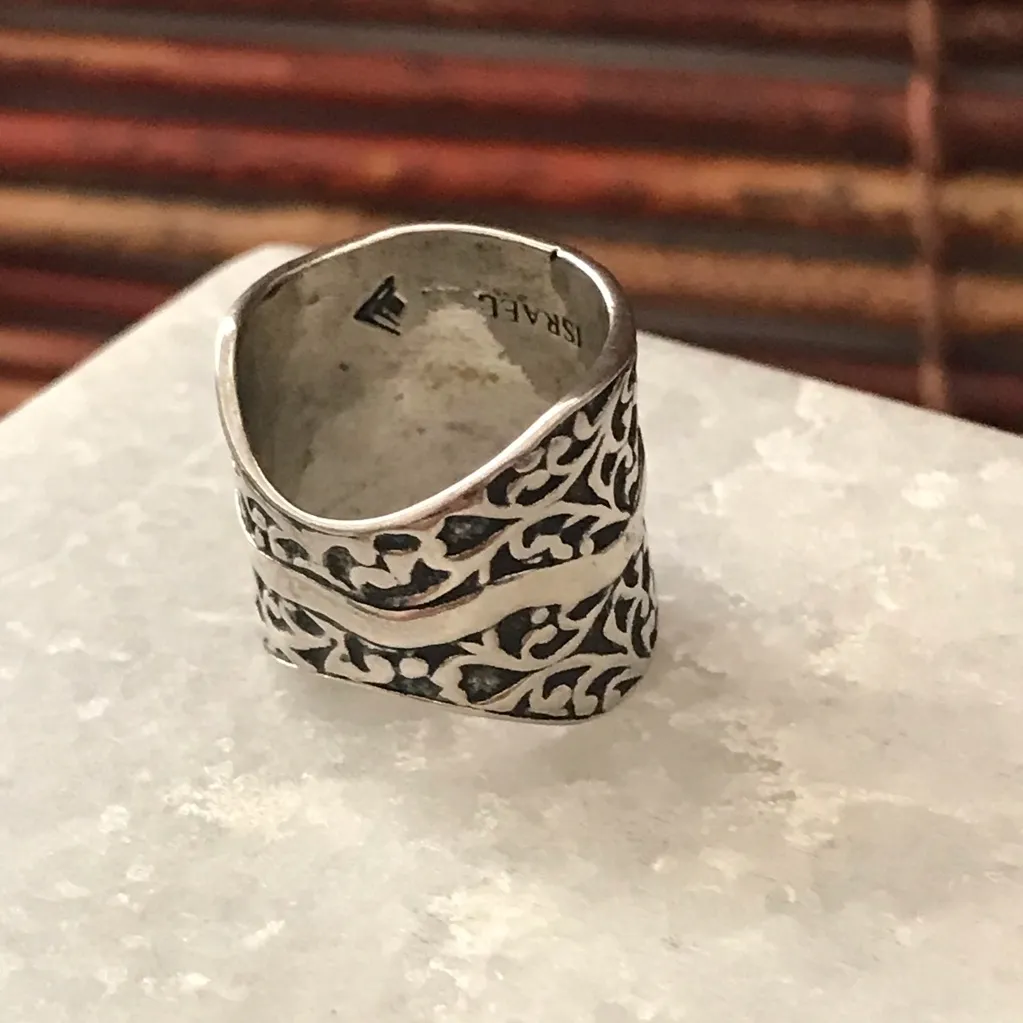 Silpada  Sterling Silver Statement Ring Size 6 - Image 5