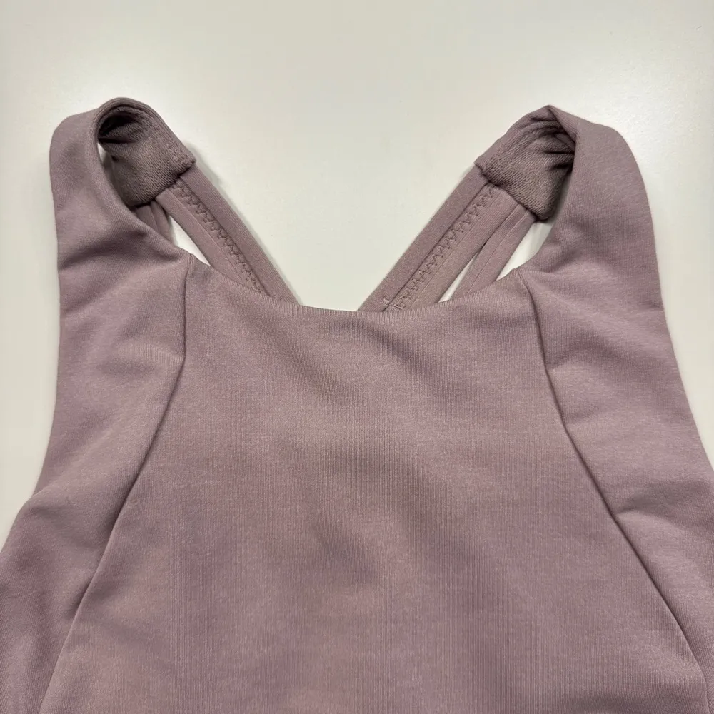 Lululemon Free To Be Serene High Neck Bra Sz 4 - Image 5