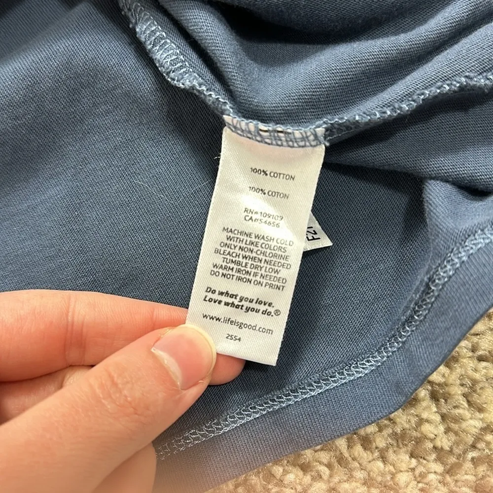 Life is Good | Life is Good Crusher v-neck Cardinal Tee Shirt - Image 4